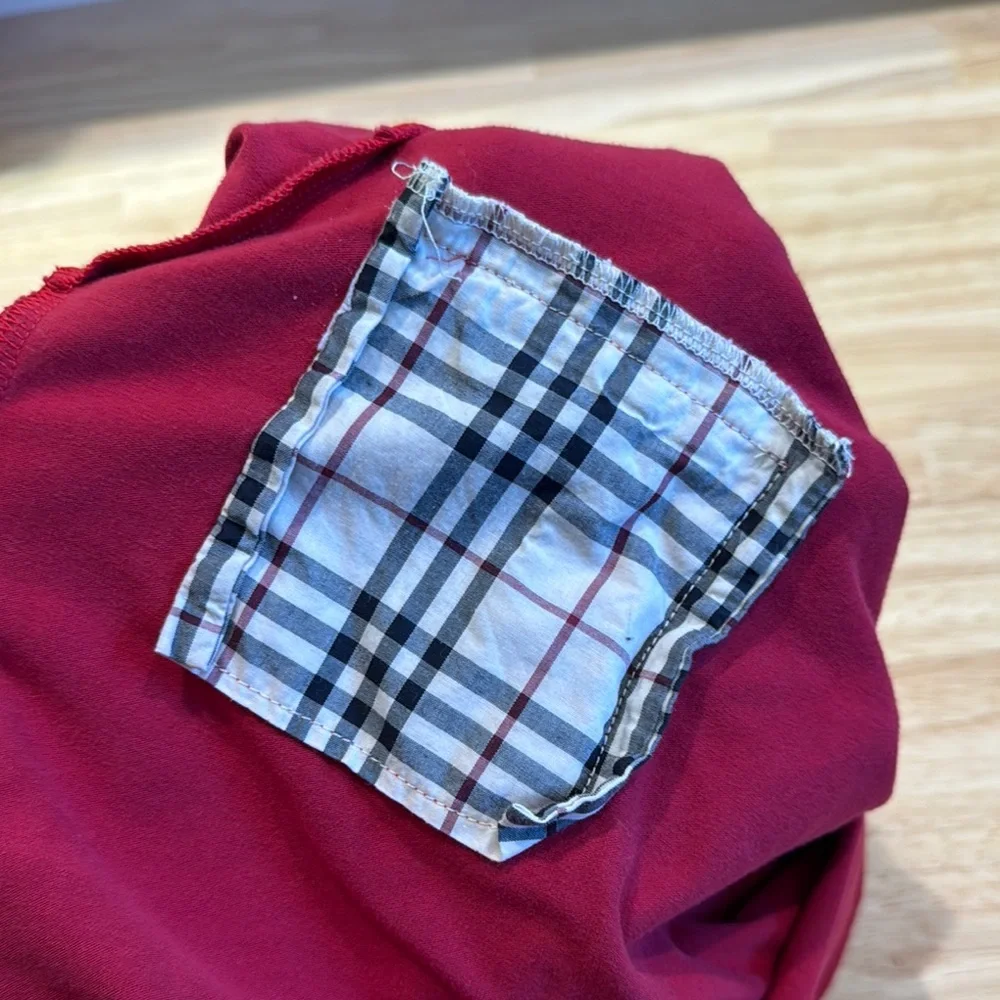 Burberry Kids Classic Red Tee - Picture 3 of 4